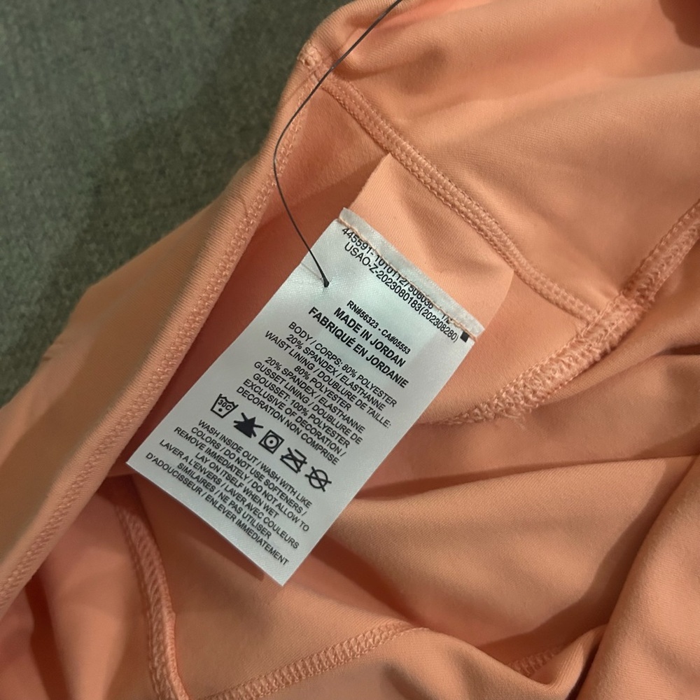 Nike Women’s One High Waisted 5” Dri-Fit Coral Biker Shorts Sz XXL NWT - Picture 7 of 7